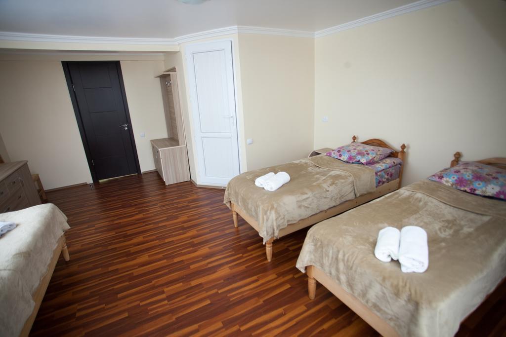 Mestiatour Guest House Exterior foto